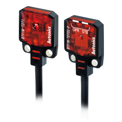 BTF1M-TDTD-P  Karşılıklı 1000mm Algılama PNP Dark On Kablolu Minyatür Fotoelektrik Sensör